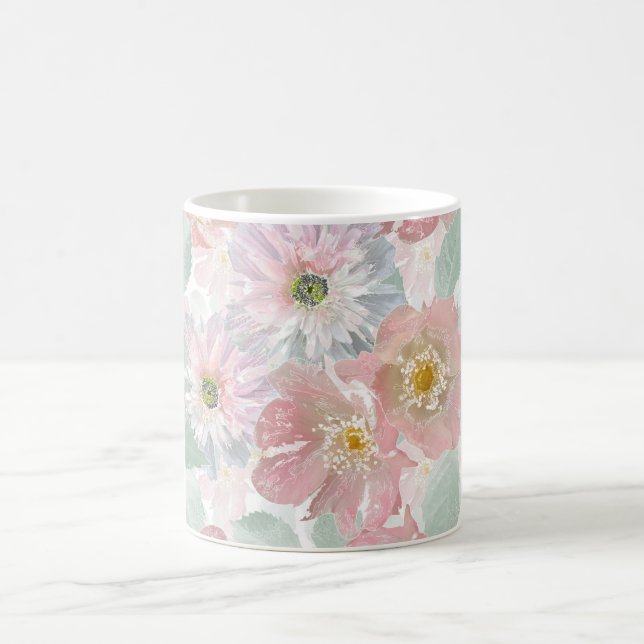 Caneca De Café Flores delicadas de aquarela. (Centro)