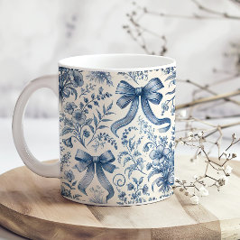 Caneca De Café Flores e Arcos selvagens, de cor azul e branca