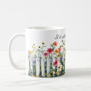Caneca De Café Flores em um Jardinagem de Cerca