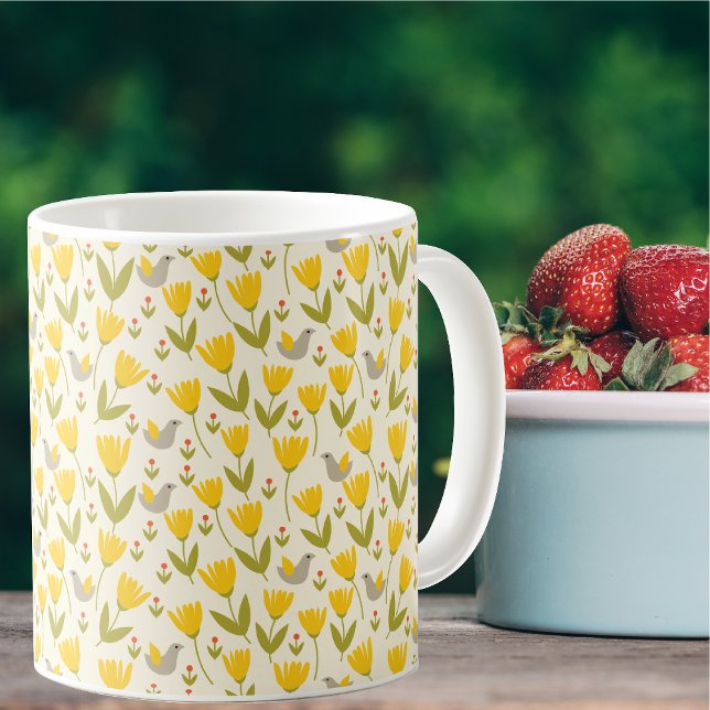 Caneca De Café Flores escandinavas simples e padrão de aves (Criador carregado)