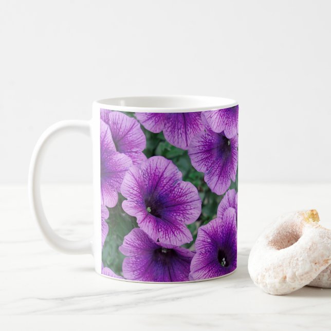 Caneca De Café Flores Lilac Petunia (Com Donut)