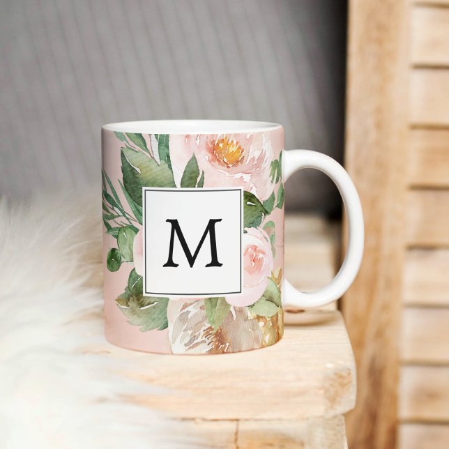 Caneca De Café Flores Rosa Cor-de-Água Moderna Monogramadas (Criador carregado)