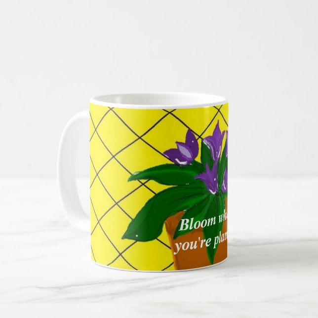 Caneca De Café Flores Roxas em Vaso com Frase (Frente Esquerda)