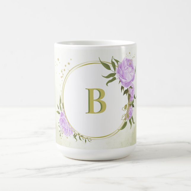 Caneca De Café flores roxas lilás românticas vegetação casamento (Centro)