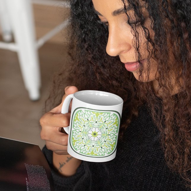 Caneca De Café Flores Verdes em Mesmerização (Criador carregado)