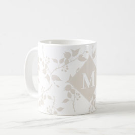 Caneca De Café Folha Decorativa De Beige Botânica Monograma