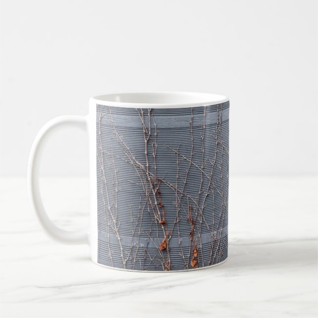 Caneca De Café Folhas secas de castanho na água (Esquerda)