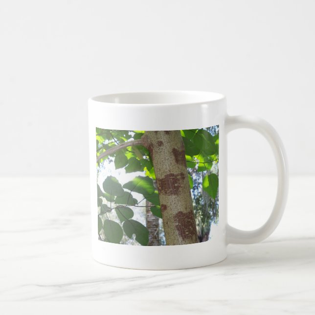Caneca De Café folhas verdes e tronco de árvores com latido legal (Direita)