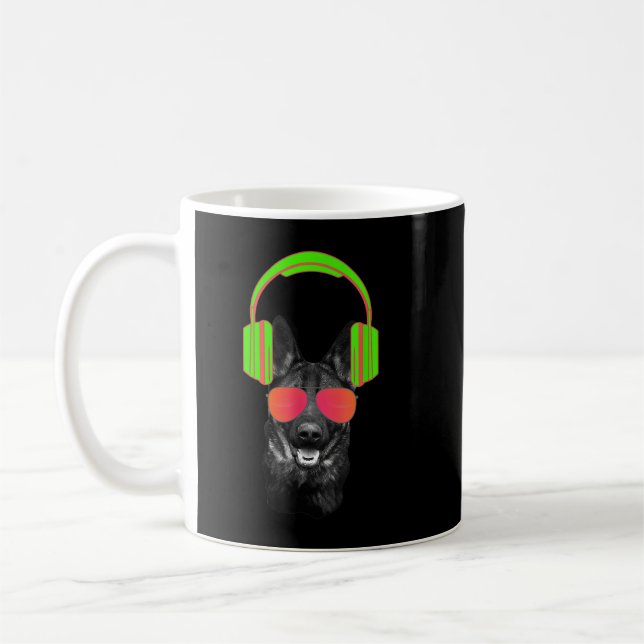 Caneca De Café Fones de ouvido e óculos DJ do german shepherd (Esquerda)