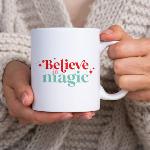 Caneca De Café Fonte moderna Boho Acredite em Magia Natal