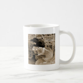 Caneca De Café Fora da lei do esquilo no oeste velho