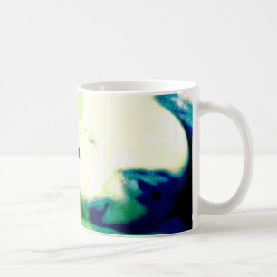 Caneca De Café fora do alcance.