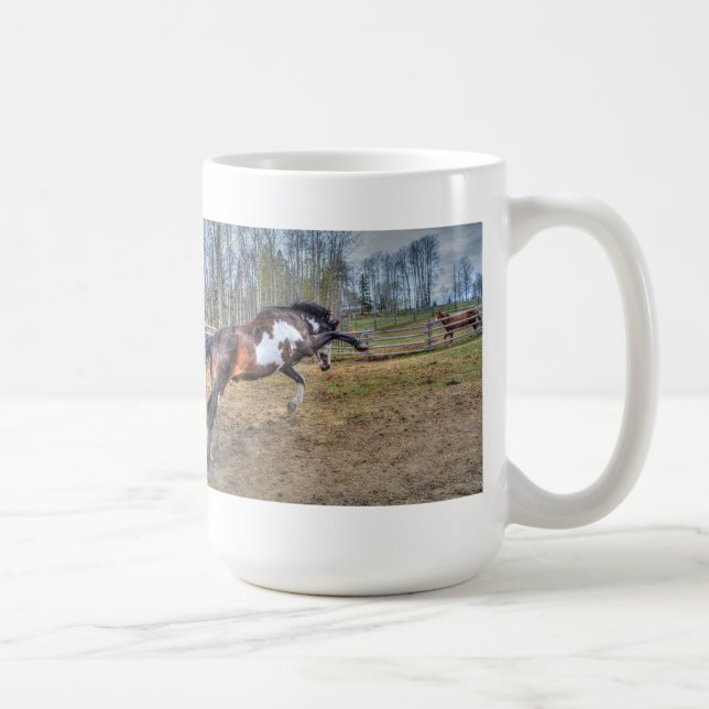 Caneca De Café Foto de ação de Pinto Stallion Equine (Direita)