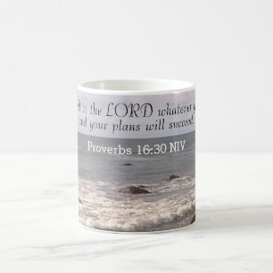 Caneca De Café Foto de Bíblia dos provérbios do oceano ondulado