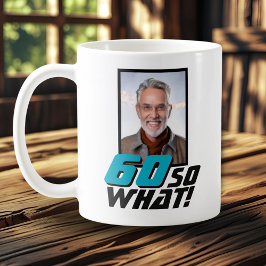 Caneca De Café Foto de Citação Engraçada de 60 e Tal Aniversário 