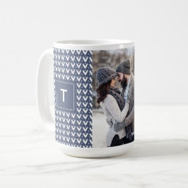 Caneca De Café Foto de Monograma de Suéter de Natal Azul com Mala