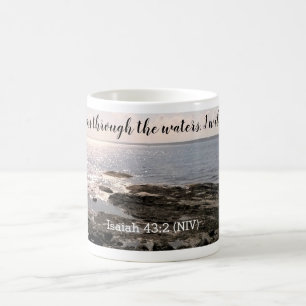 Caneca De Café Foto de Ocean Hope e de Bíblia de incentivo Verse