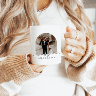 Caneca De Café Foto do Arch de Script Moderno Sra. Bride Gift