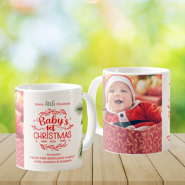 Caneca De Café Foto Elegant Floral Baby's First Christmas (Criador carregado)