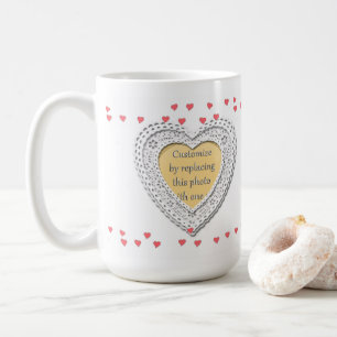 Caneca De Café Fotografia com pequenos corações