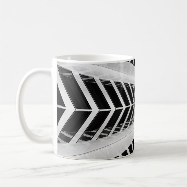 CANECA DE CAFÉ FOTOGRAFIA DE BAIXO ÂNGULO DE EDIFÍCIO DE ALTO AUM (Esquerda)