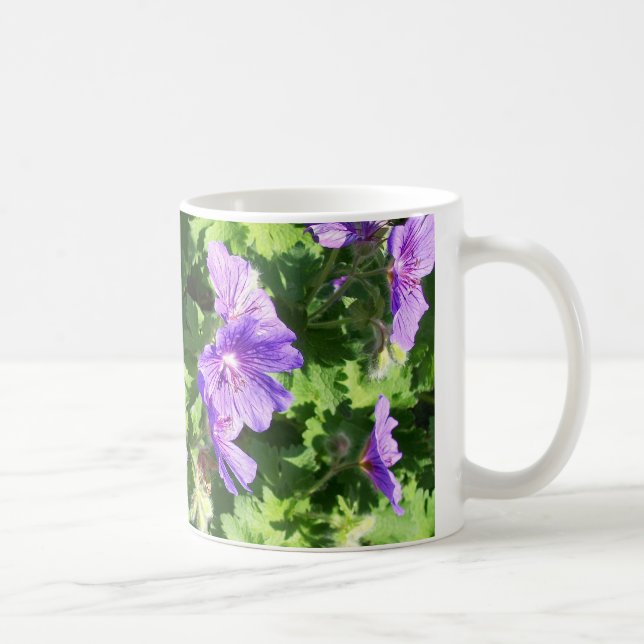Caneca De Café Fotografia Floral de Geranium Azul (Direita)
