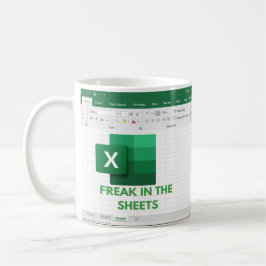 Caneca De Café Freak nas folhas