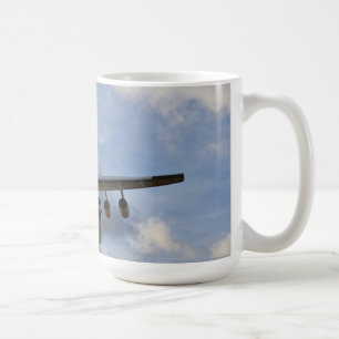 Caneca De Café Freios a ar comprimido estendidos entrando a terra