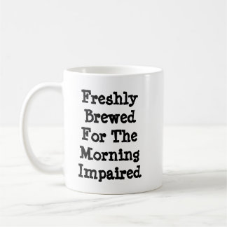 Caneca De Café Freshly Breed Para A Manhã Imparada
