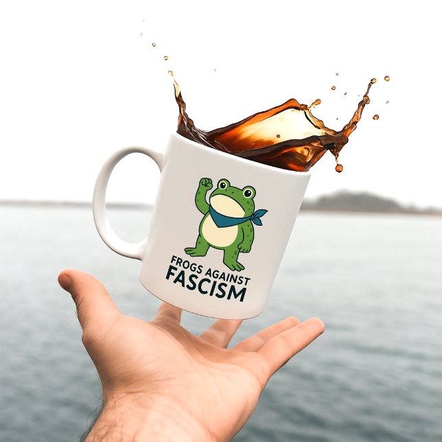 Caneca De Café Frogs Against Fascism Portland Frog Protest (Criador carregado)
