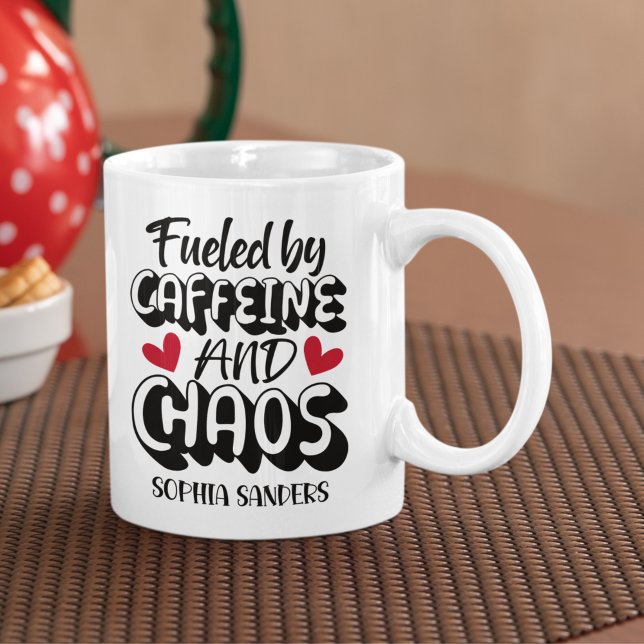 Caneca De Café Fueled by Caffeine and Chaos Funny Coffee Lovers (Criador carregado)