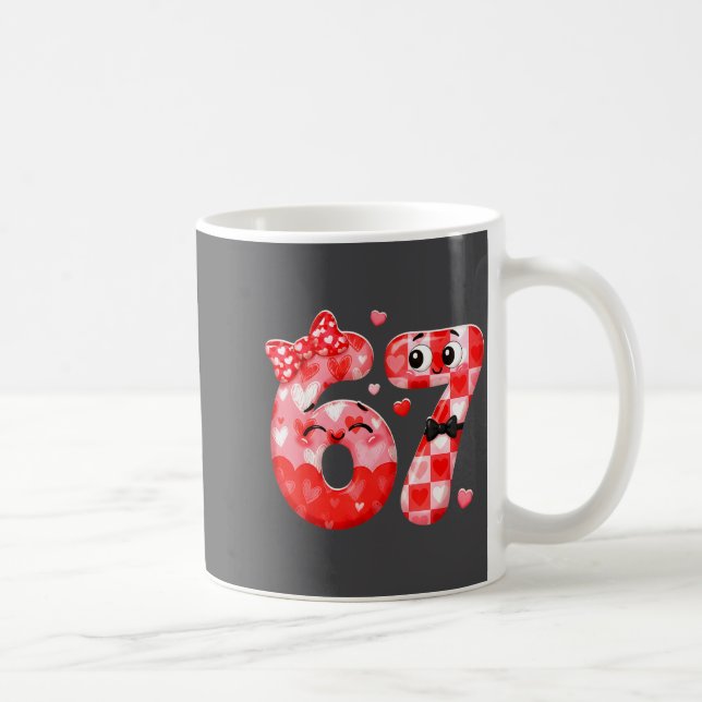 Caneca De Café Funny 67 Valentines Meme Six Seven Heart 6 7 Women (Direita)