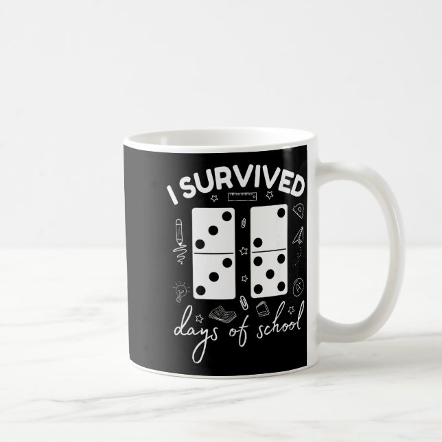 Caneca De Café Funny 6 7 Meme I Survived 67 Days Of School Domino (Direita)