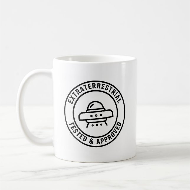 Caneca De Café Funny OVNI Alien Extraterrestre Testado e Aprovado (Esquerda)