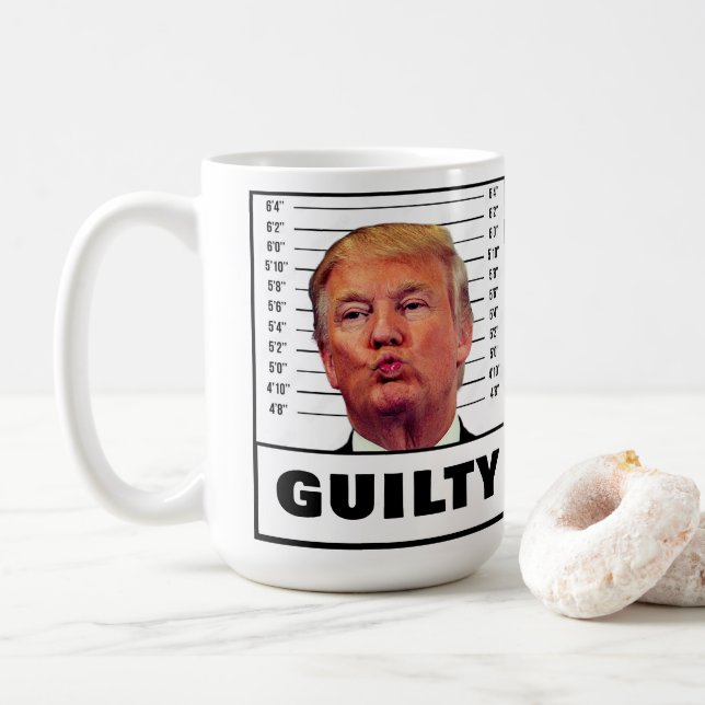Caneca De Café Funny Trump Guilty (Com Donut)