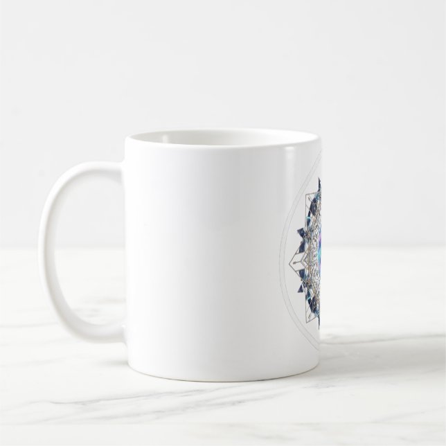 Caneca De Café Futuristic Crystal Mandala – Geometric Tech Art (Esquerda)