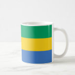 Caneca De Café Gabão Sinalizador Cerâmico Mug<br><div class="desc">Celebrar a cultura vibrante e a beleza natural do Gabão com esta espantosa caneca Cerâmica Gabon Flag. Apresentando as incrônicas riscas verdes, amarelas e azuis horizontais da bandeira gabonesa, esta caneca é uma homenagem perfeita ao rico patrimônio nacional e ao orgulho nacional. Quer você esteja gostando do café da manhã,...</div>