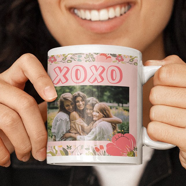 Caneca De Café Galentine's Day floral pink 2 photo collage xoxo (Criador carregado)