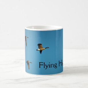 Caneca De Café Gansos canadenses em voo