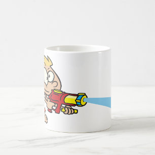 Caneca De Café Garoto Com Um Supersoaker