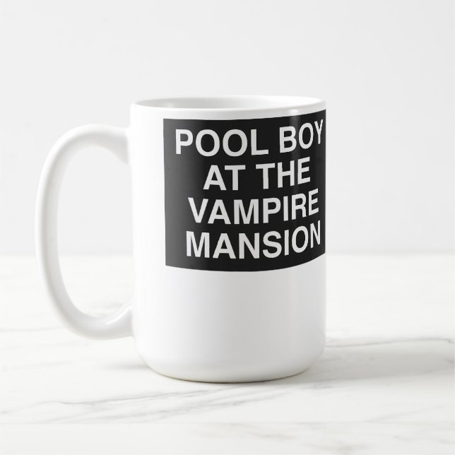 Caneca De Café Garoto da Piscina na Mansão do Vampiro (Esquerda)