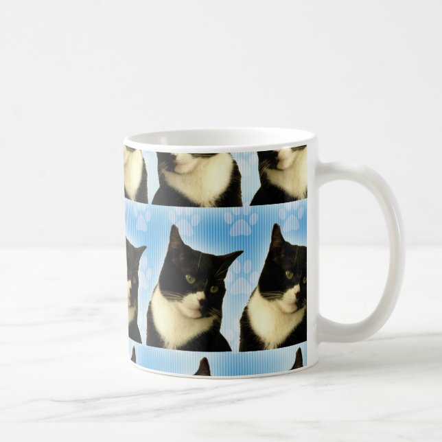 Caneca De Café Gato de Tuxedo Fotográfico bonito em padrão azul (Direita)