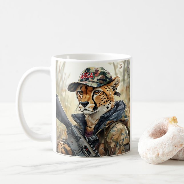 Caneca De Café Gato legal de MAGA com Arma e Camuflagem CHEETAH (Com Donut)