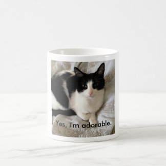Caneca De Café Gato sofisticado: "Sim, eu sou adorável. "