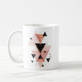 Caneca de café geométrica do design do triângulo