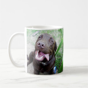 Caneca De Café Goofy Delights: Chocolate Brown Labrador Puppy,