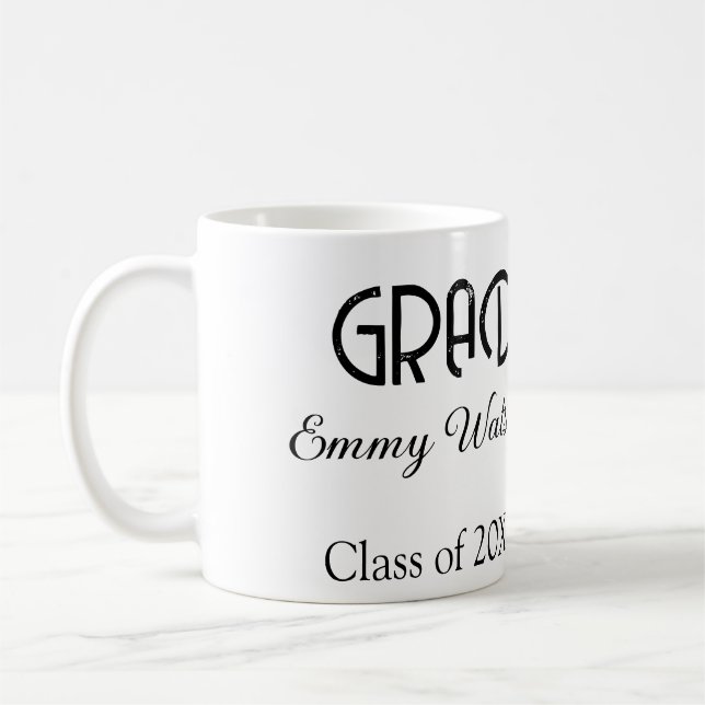 Caneca De Café Grad bold letter graduation name class of 20XX sim (Esquerda)
