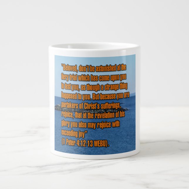 Caneca De Café Grande 1 Pedro 4:12-13 WEBU Mug (Frente)