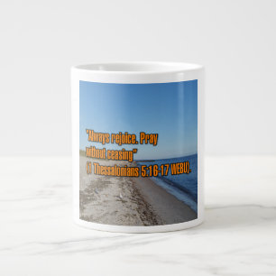 Caneca De Café Grande 1 Tessalonicenses 5:16-17 WEBU Mug