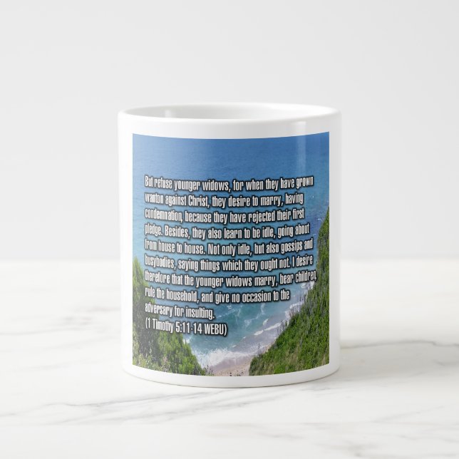 Caneca De Café Grande 1 Timóteo 5:11-14 WEBU Mug (Frente)